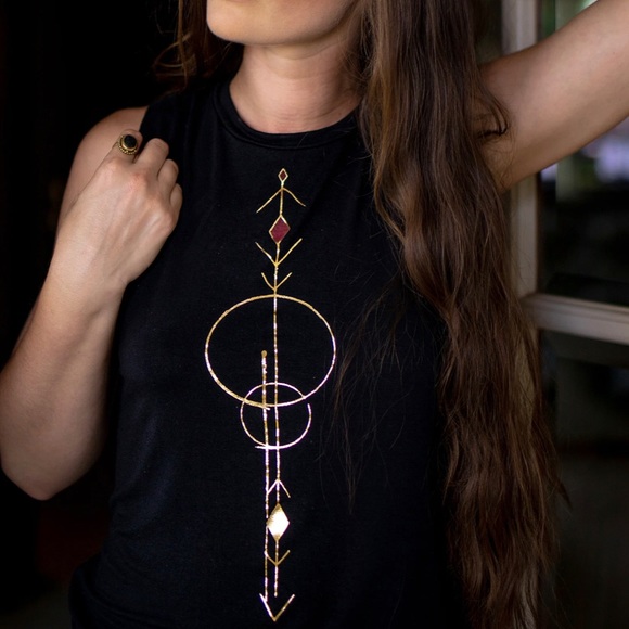 Neoclassics Tops - Neoclassics Infinite Sleeveless Flyaway Tank Top